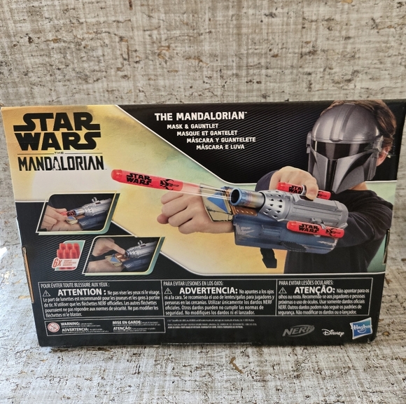 New Star Wars Madalorian Mask And Gauntlet Set Hasbro Disney Nerf - Picture 7 of 10